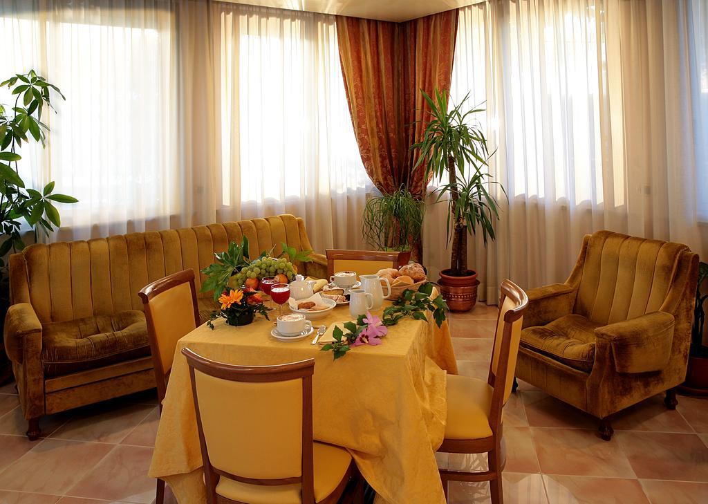 קיאנצ'נו טרמה Hotel Villa Luca מראה חיצוני תמונה