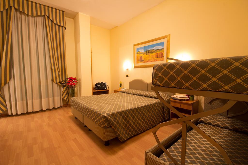 קיאנצ'נו טרמה Hotel Villa Luca מראה חיצוני תמונה