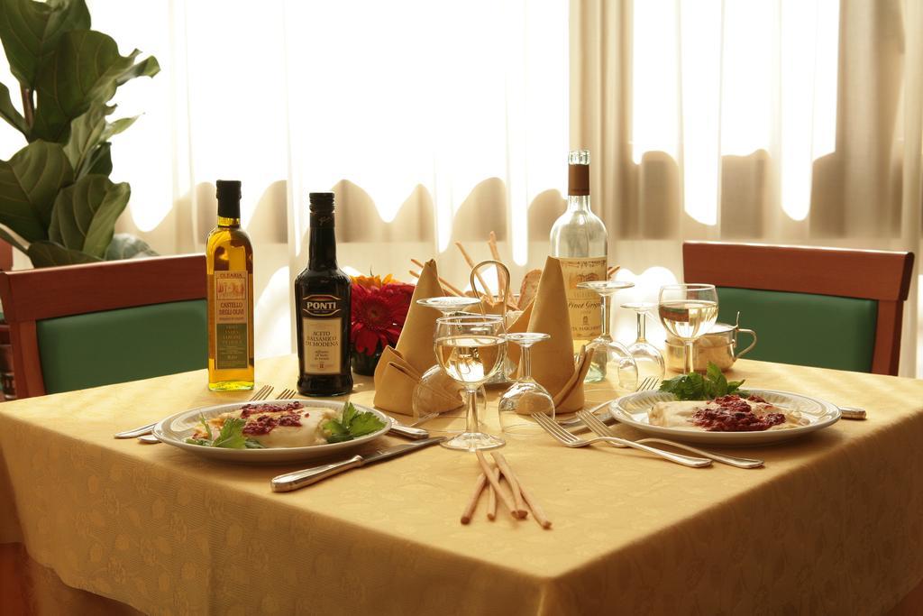 קיאנצ'נו טרמה Hotel Villa Luca מראה חיצוני תמונה